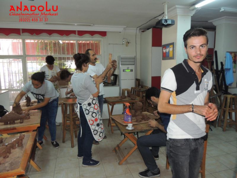 Heykel Atölyesinde Nazilli